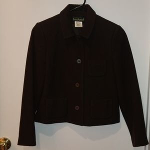 Cropped wool coat. Brown. 2P